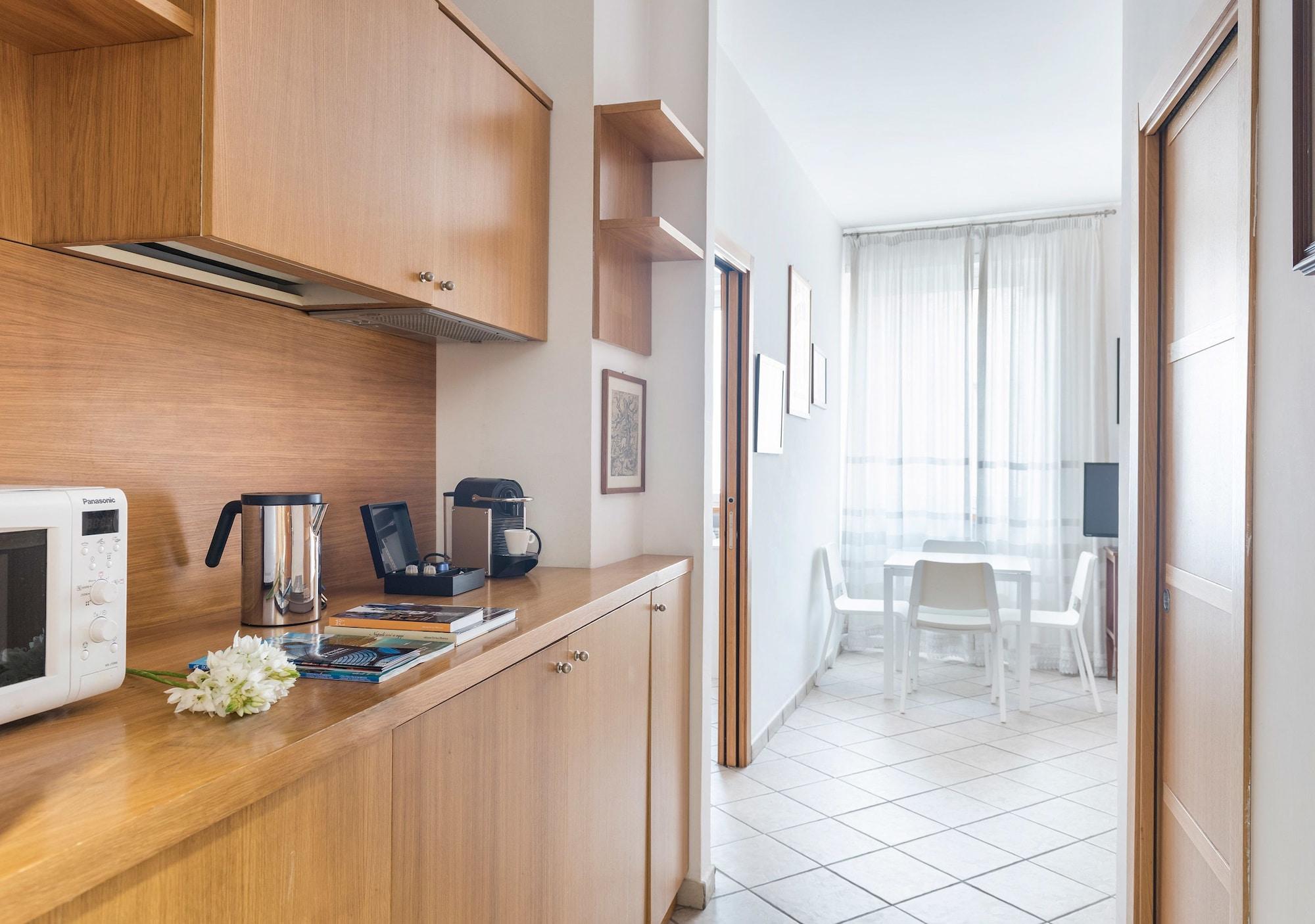 Fiorentini Residence Napoli Bagian luar foto