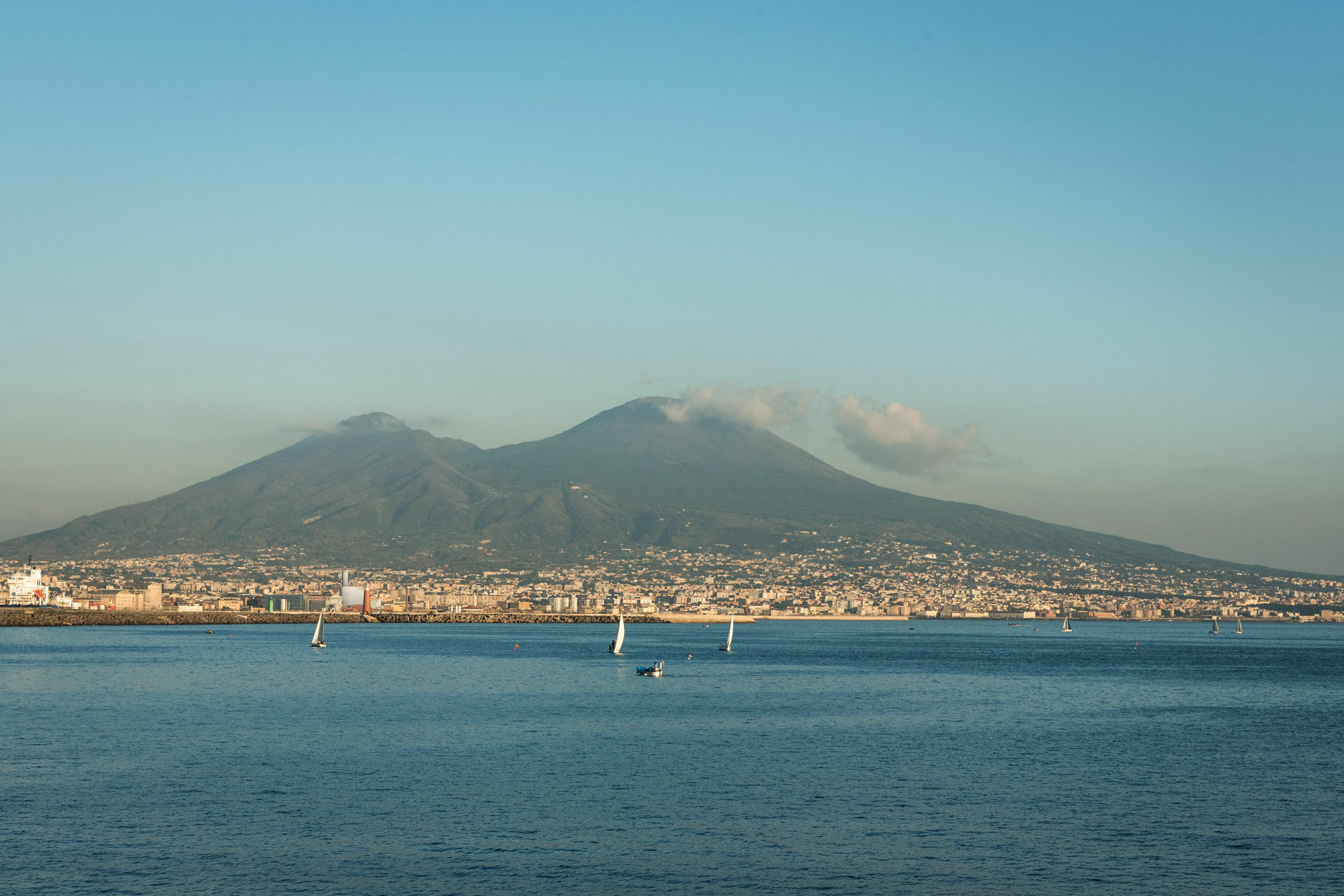 Fiorentini Residence Napoli Bagian luar foto