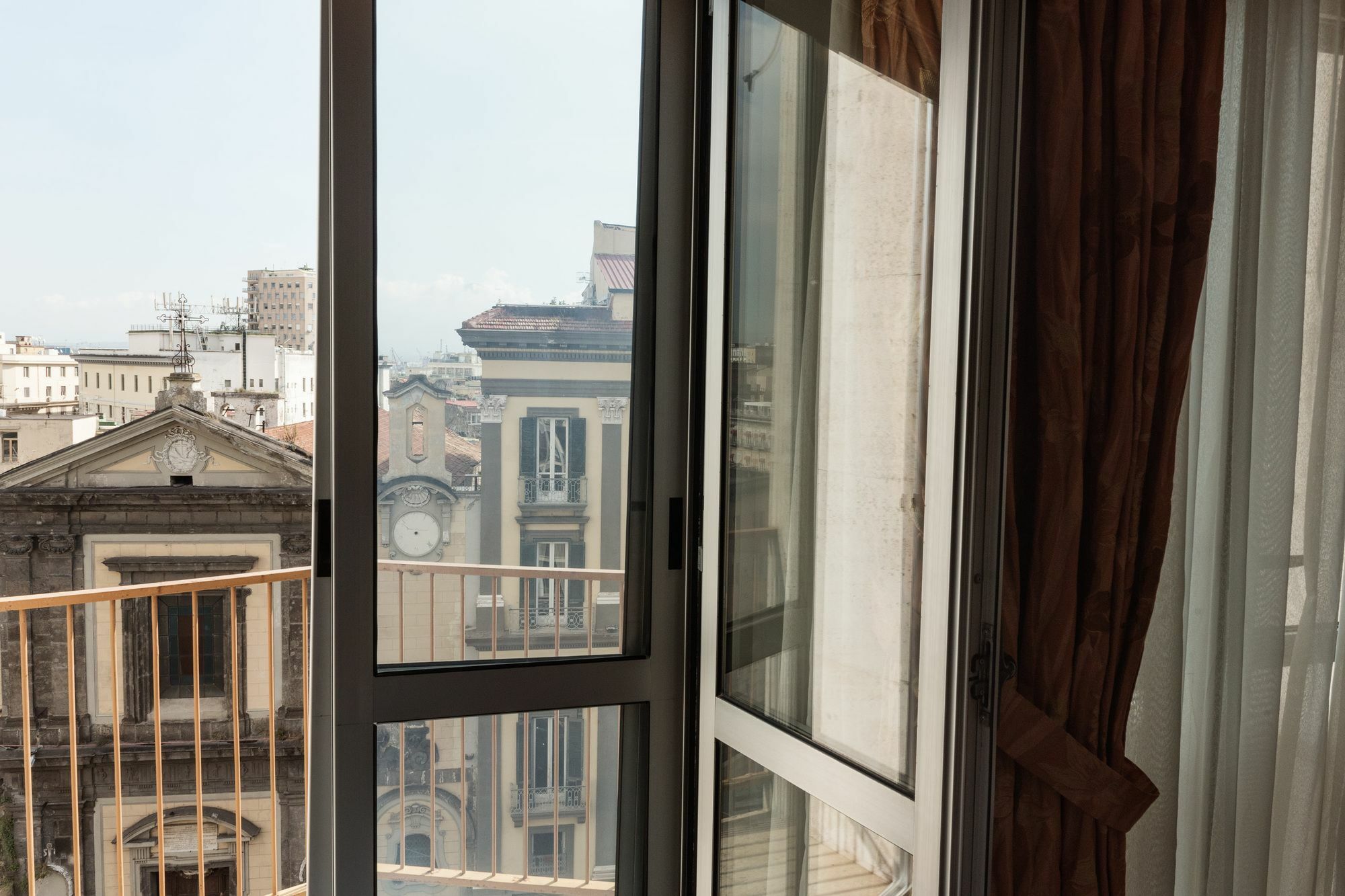 Fiorentini Residence Napoli Bagian luar foto
